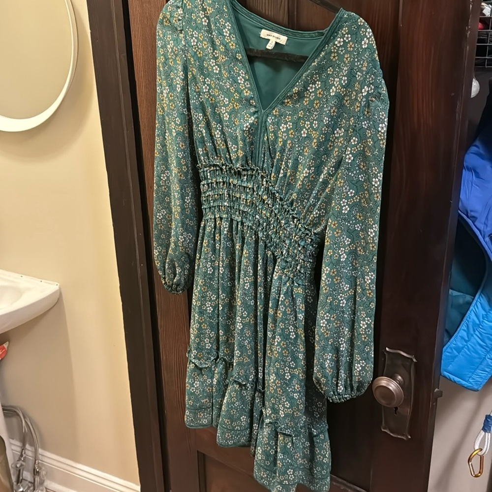 Dress never worn